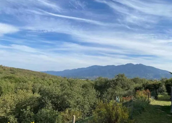 In With Scenic Hilltop Views * Le Boulou